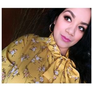 Meet your Posher, Elaine